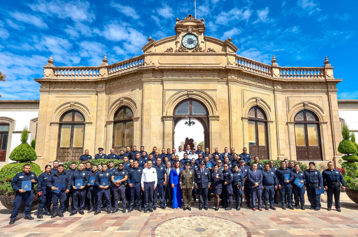 CEREMONIA EN EL BICENTENARIO